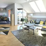 With Amazing Lake- And Mountain View アパート Ober Feuchten