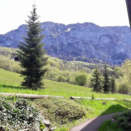 With Amazing Lake- And Mountain View * Ober Feuchten