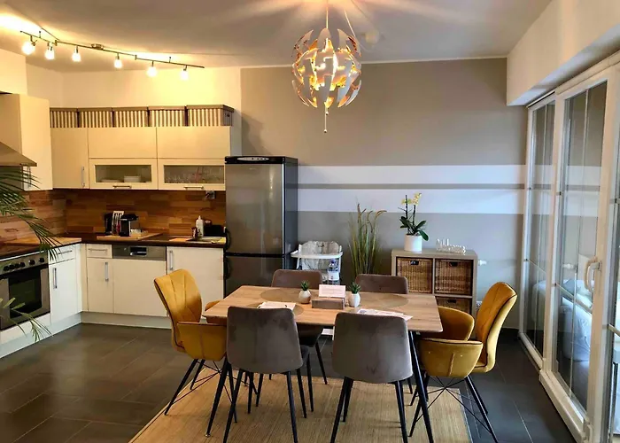 شقة With Amazing Lake- And Mountain View