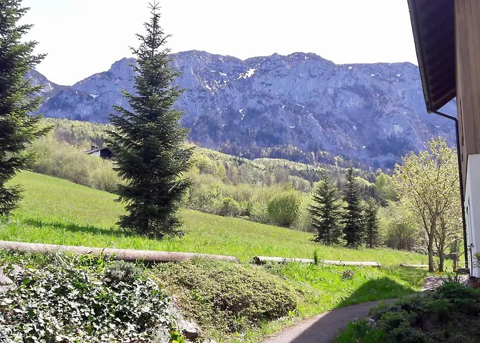 With Amazing Lake- And Mountain View * Ober Feuchten