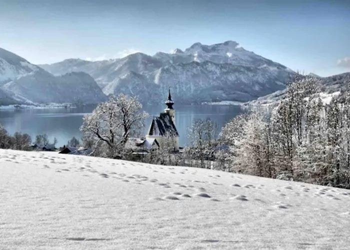 With Amazing Lake- And Mountain View *